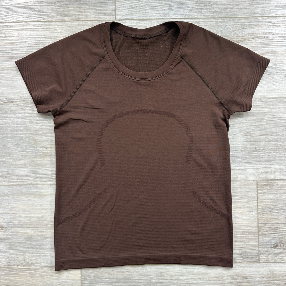 Lululemon Size 6 Brown Waist Length Swiftly Tech Short Sleeve Shirt